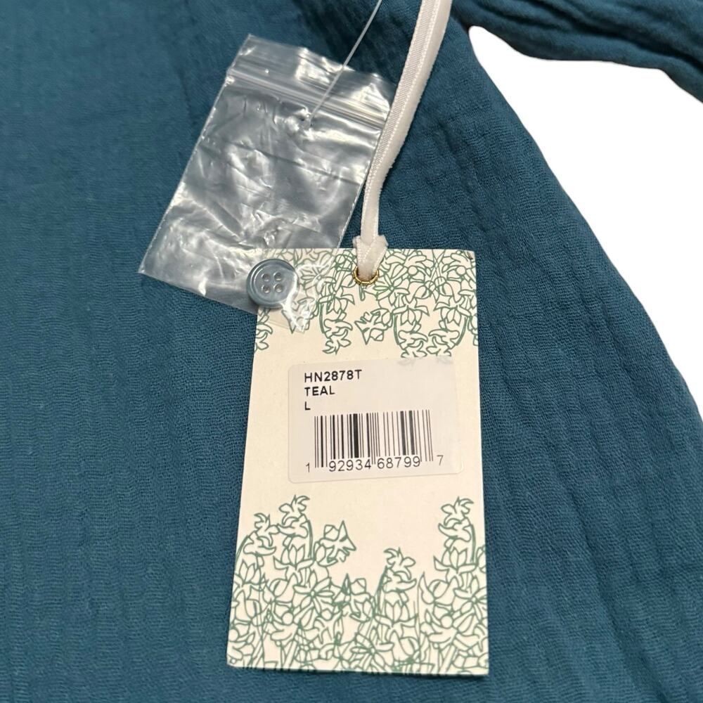 NEW Hyacinth House Tuckernuck Teal Eyelet Tatum Blouse Lace Trim Ruffle Large - Picture 6 of 14
